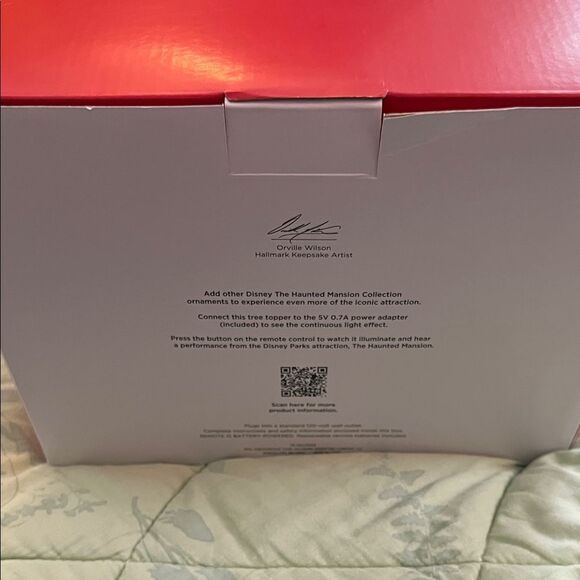 Hallmark Keepsake Haunted Mansion Tree Topper with Brown and Green - Picture 4 of 7